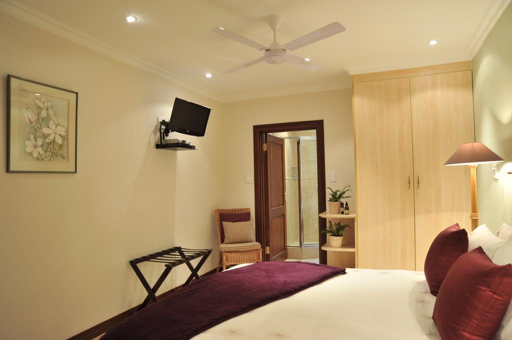 Claires Of Sandton Luxury Guest House Johannesburg Kültér fotó
